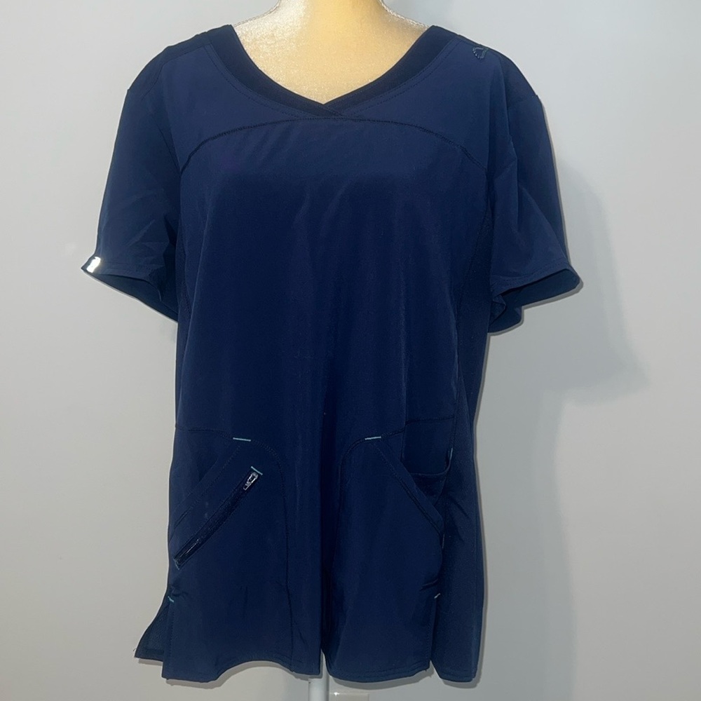 Scrubstar Navy Blue V-neck 4 Front Pocket Scrub Top Size 2XL